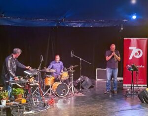 Toni Starešinić – Eksterminator ‘81: Jazz strip za buduće androidske generacije